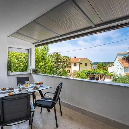 Apartment Darko Pjescana Uvala